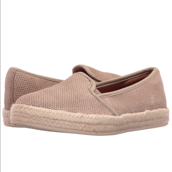 Clarks Azella Theoni Espadrille Flat Slip-On Shoe Size 6.5 - Picture 1 of 10